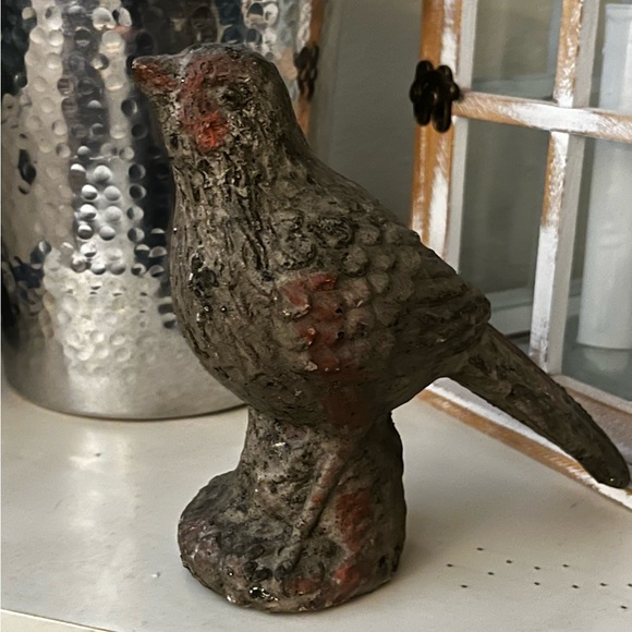 Rustic Bird Distressed Finish - Picture 1 of 8